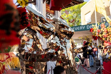 Cabramatta_Moon_Festival_Gold_Mirror_Dragons