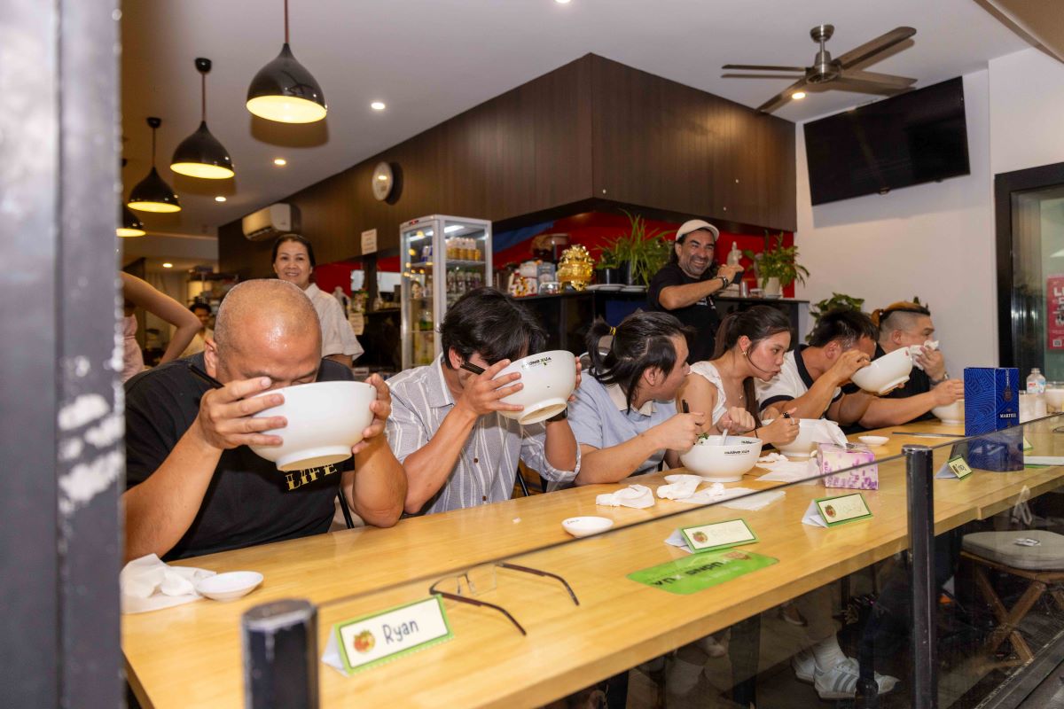 Eating Comp 500.jpg